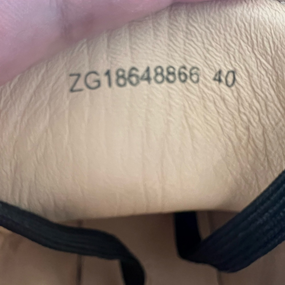 AUTHENTIC BLACK LEATHER GUCCI SNEAKERS… SIZE 40/6 MEN’S OR 9 WOMEN’S… EXCELLENT - Picture 9 of 14